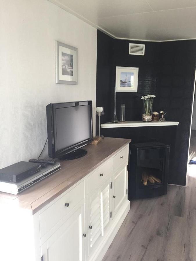 Recreatie Centrum De Hollepoarte 2 Chalets87 Makkum Dış mekan fotoğraf